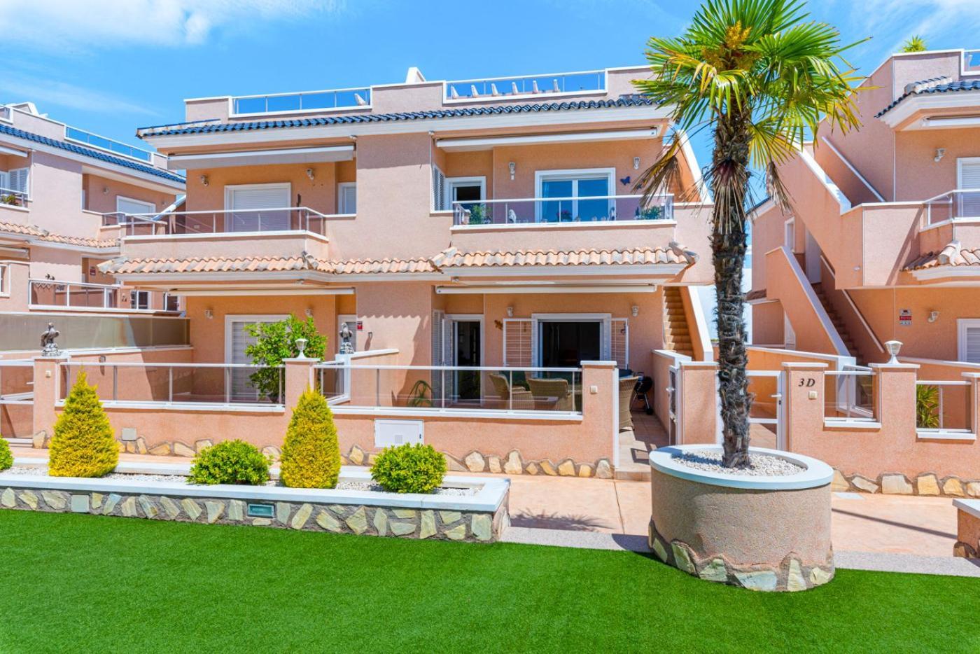 טורבייחה Apartments Punta Prima Indoor & Outdoor Pool מראה חיצוני תמונה